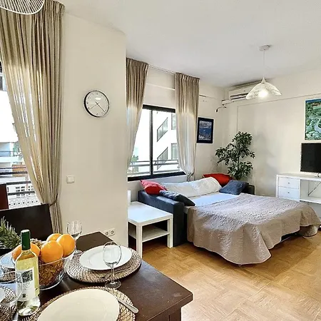 Beachfront 1br In Center Of Marbella! Apartamento *