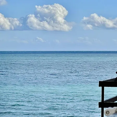 Beachfront 1br In Center Of Marbella!