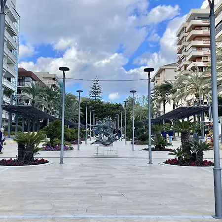 Beachfront 1br In Center Of Marbella!
